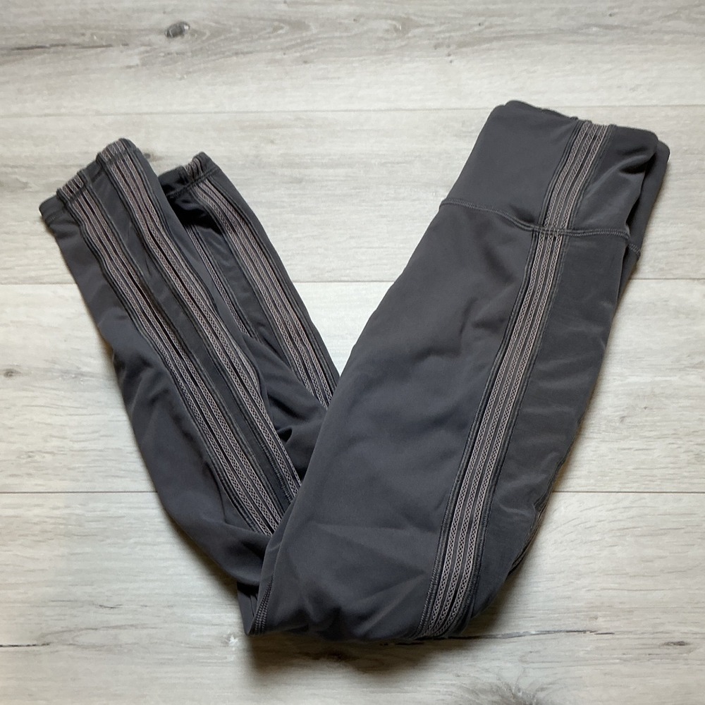 Lululemon Reveal Tight Zen Expression Dark Gray Size 4 New Without Tags - Picture 2 of 5